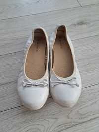 Baletki balerinki dla dziewczynki 36 lasocki białe