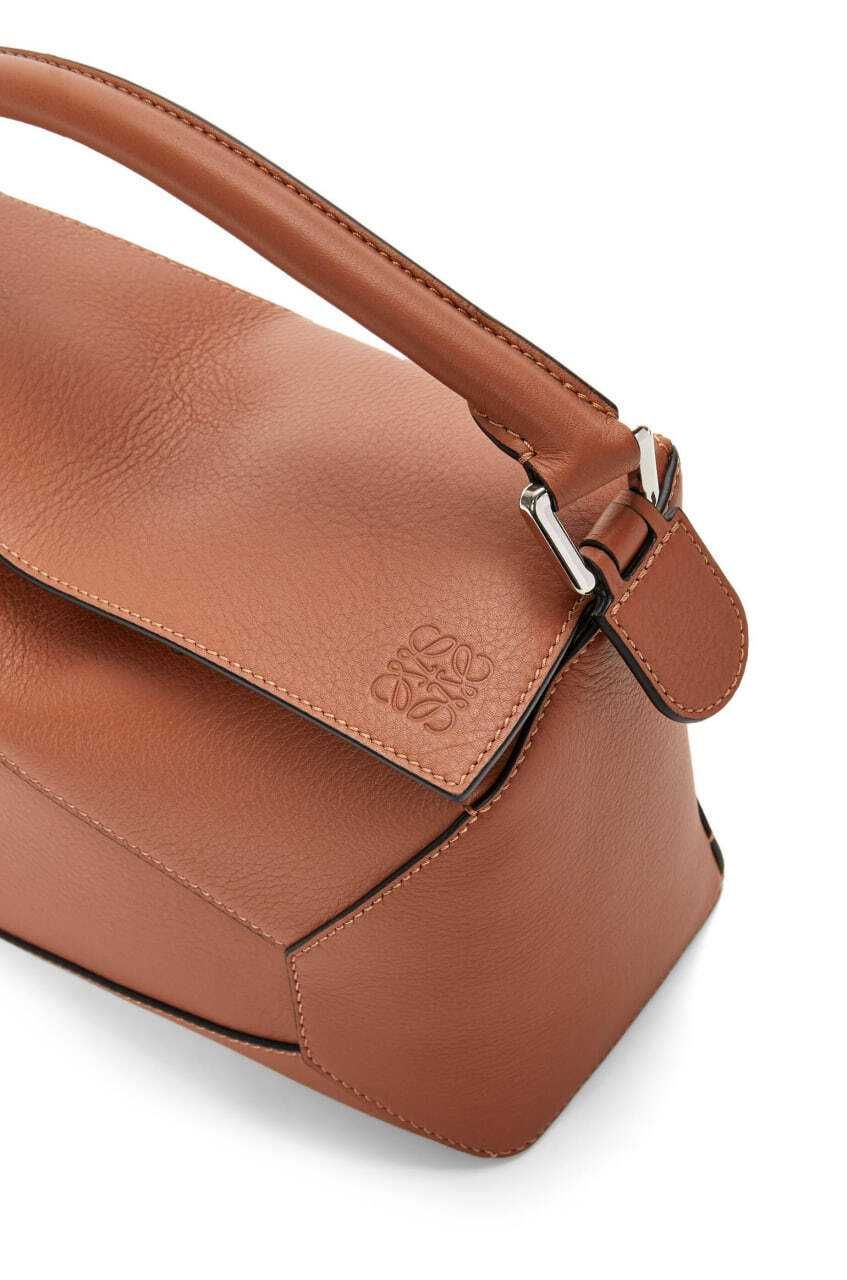 Сумка Small Puzzle Bag Classic Calfskin Tan