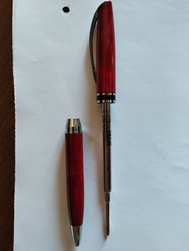 Esferográficas, Pelican K 200 e Montblanc