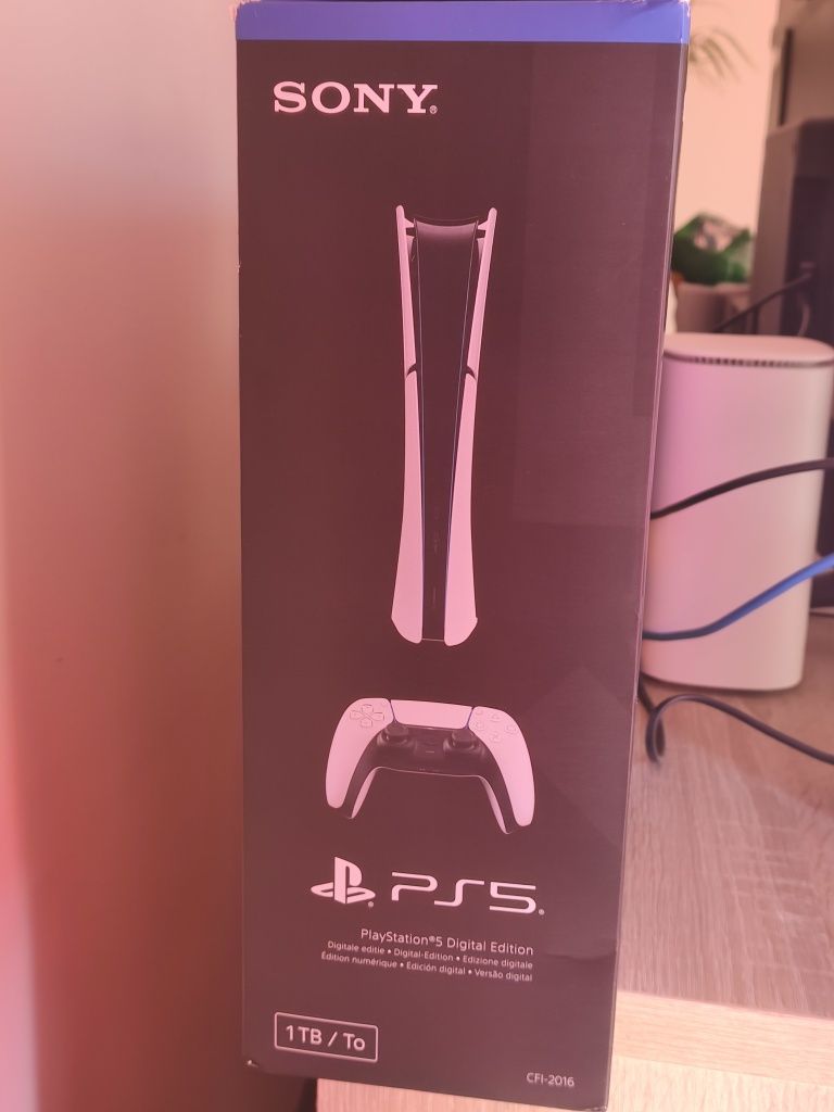 Vende-se PS5 1TB edition digital + consola original Sony -NOVO