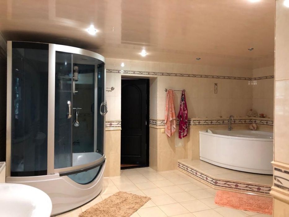 В продаже 2 дома на одном участке 15 сот. без комиссии