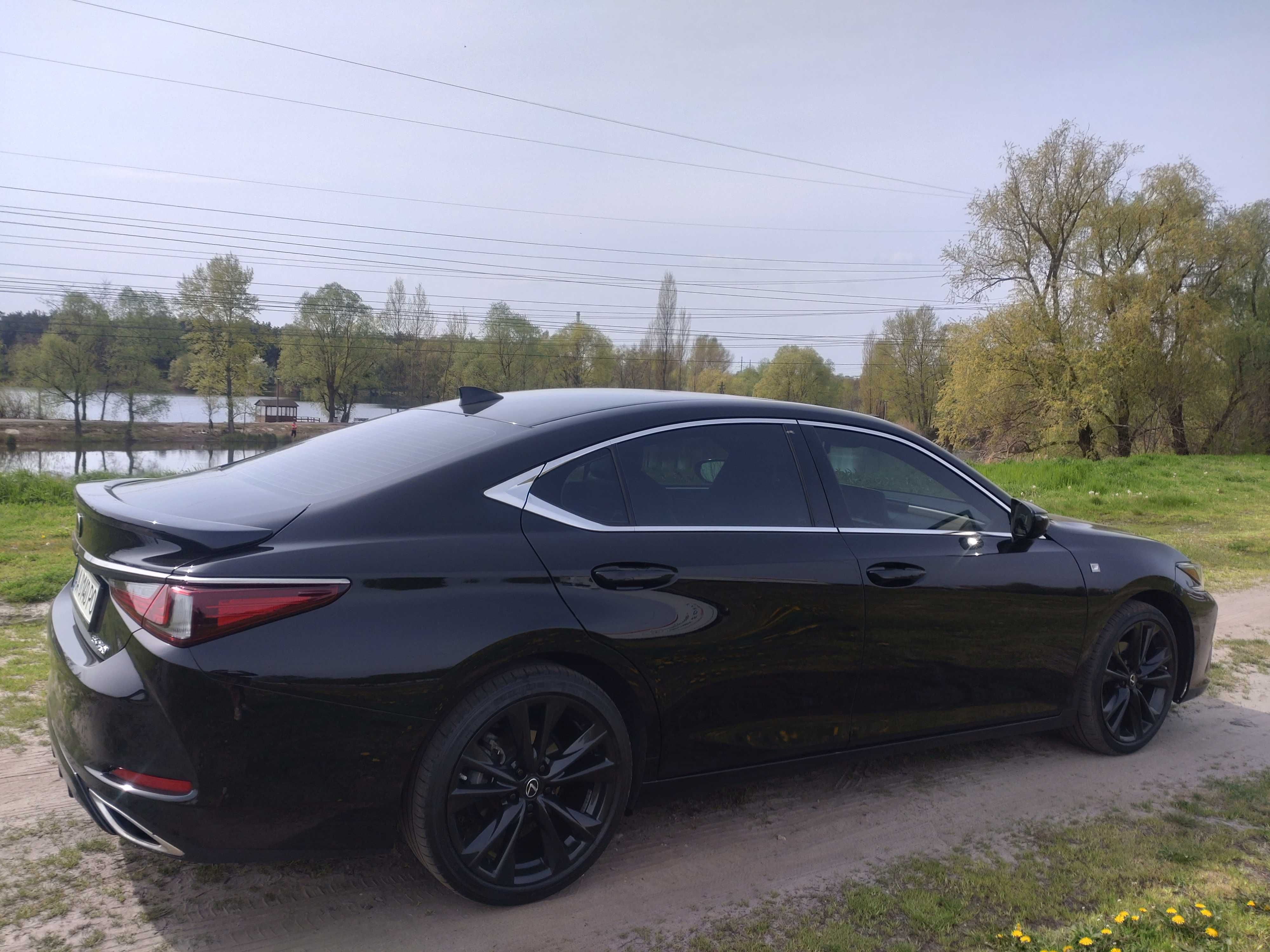 Lexus ES 350 F-Sport