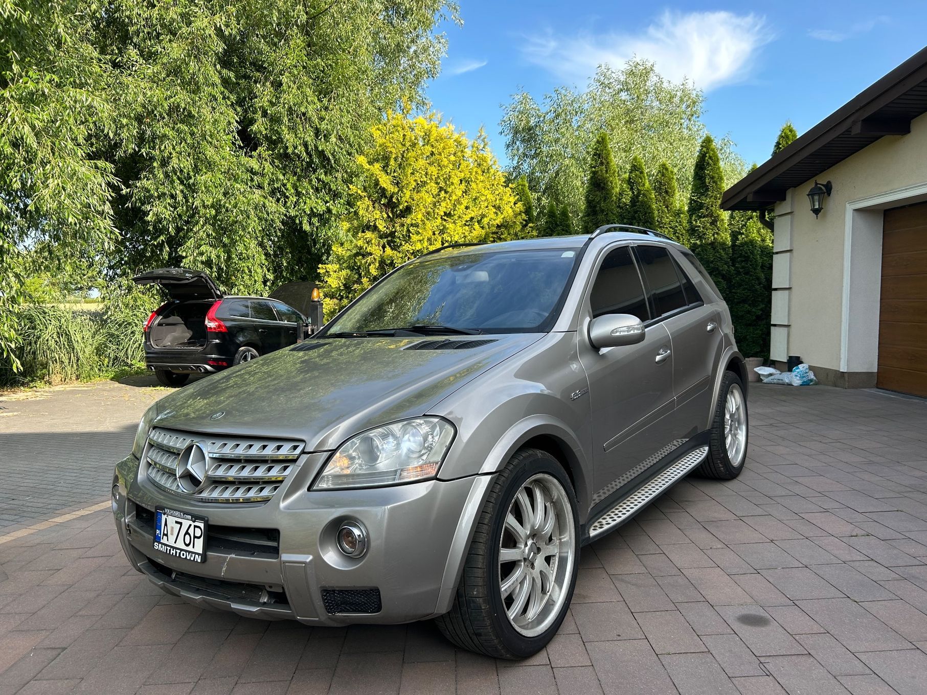 Mercedes-Benz ML Mercedes ML63 AMG