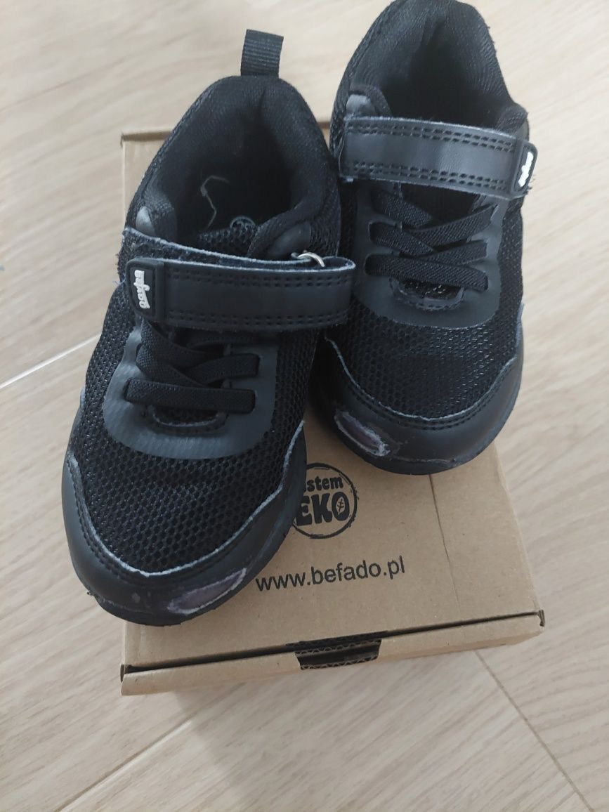 Buty  adidasy 25 befado