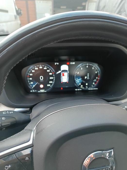 Volvo XC60 2021r,200km