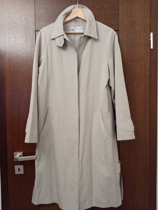 Płaszcz  przeciwdeszczowy  rozmiar 40-42