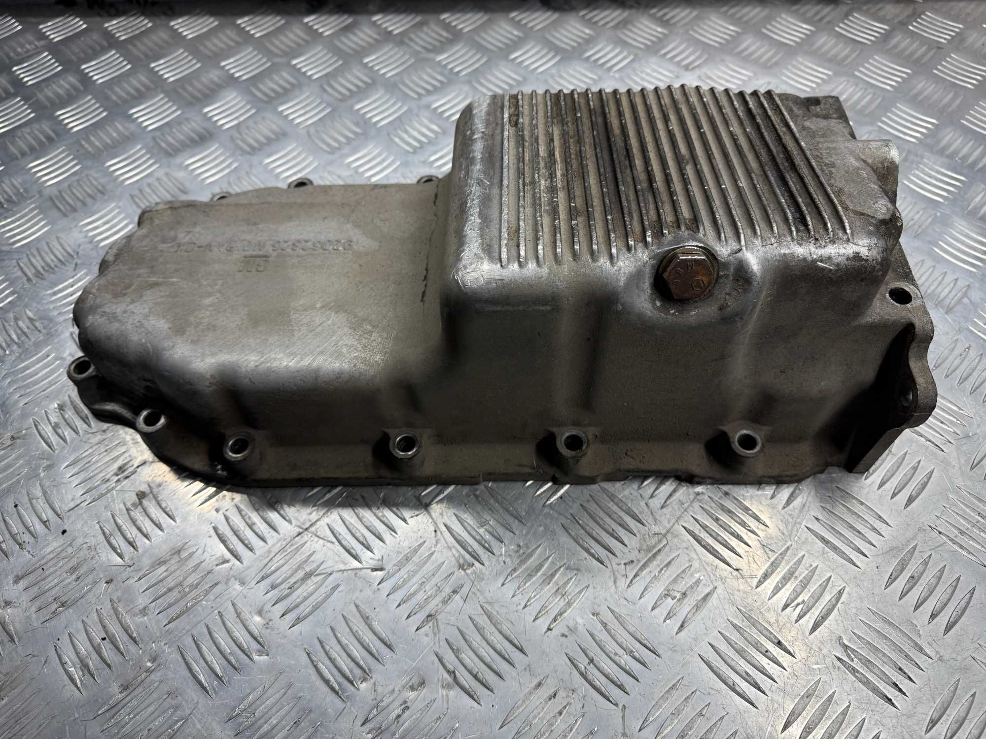 Поддон двигателя Daewoo Nubira 2.0 X20SED 92062825