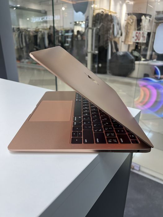Ноутбук MacBook Air 13” 2018 i5 8ОЗУ 256GB SSD стан  9,5/10 #81779