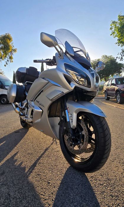 Yamaha FJR 1300 AE (Ultima geração)