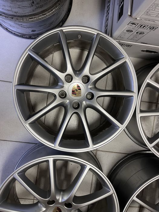 Jantes 20” 5x130 Originais Porsche Cayenne Coupe Taycan Panamera