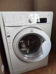 Indesit pralko-suszarka IWDE 7105