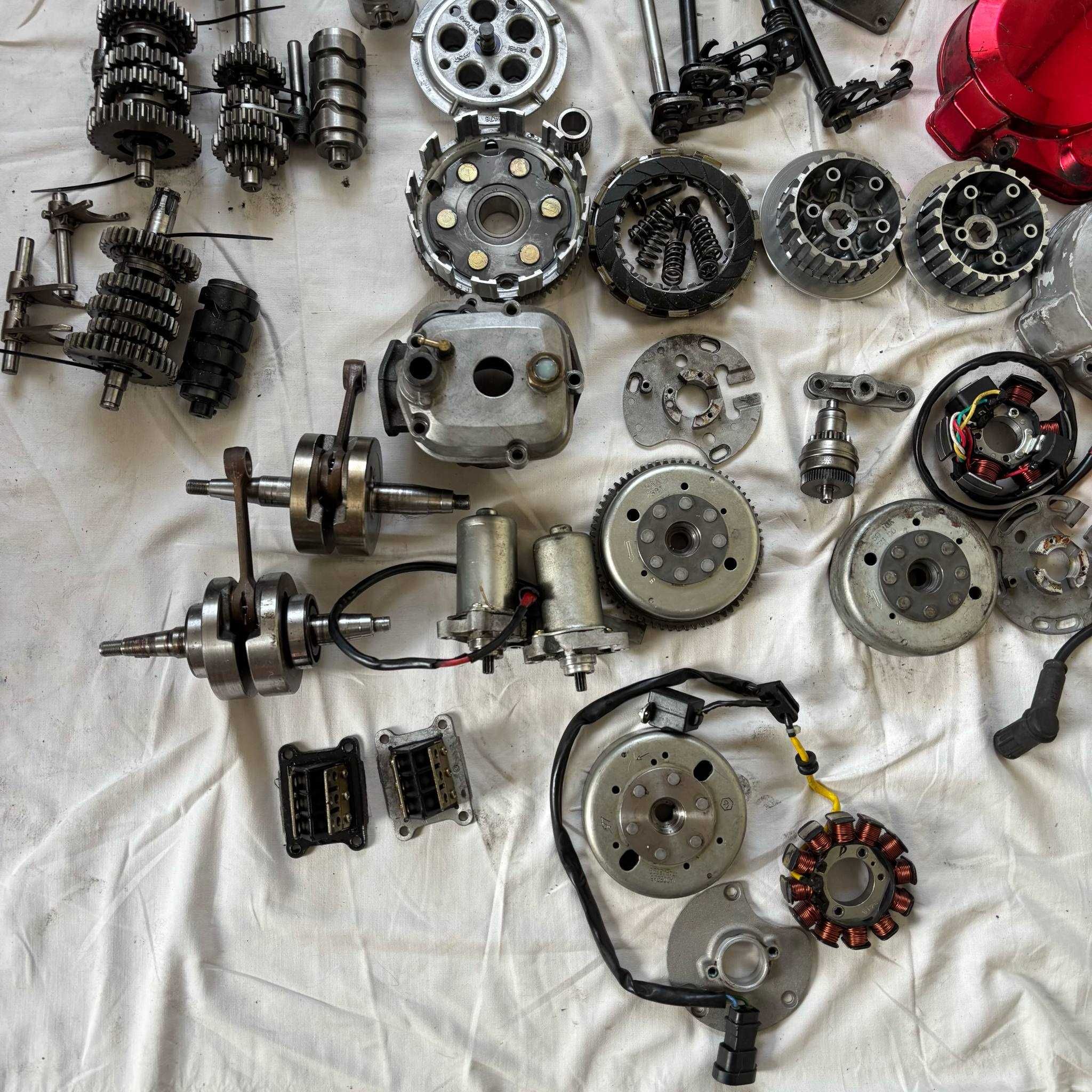 Części Silnikowe Derbi/Aprilia/Gilera D50B0/D50B1 Wszystko do Silnika