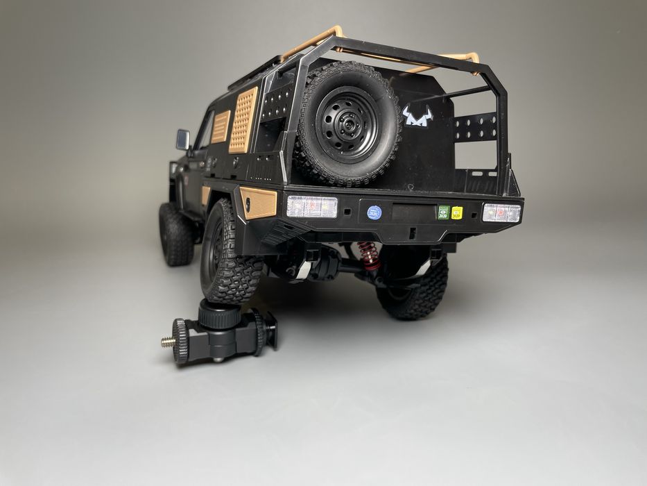 Радиоуправляемая машинка на радиоуправлении на радіокеруванні Джип