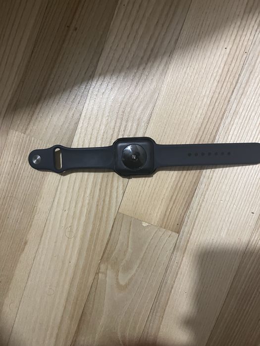 Детальніше про Apple Watch SE 2 44mm