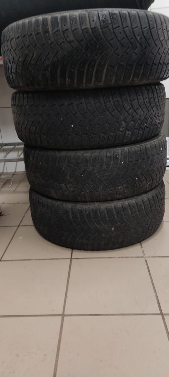 Продам Зимові шини MICHELIN LATITUDE X-ICE NORTH 225/65 R17 102T