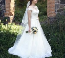 Вишукана весільна сукня Joanna Sposa