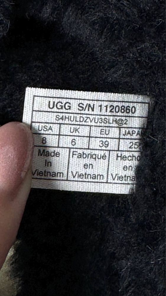 Шльопанці Ugg взуття