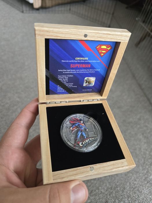 Ozdoba ze srebra o próbie 999  Superman 2 oz 9 Mennica Gdańska