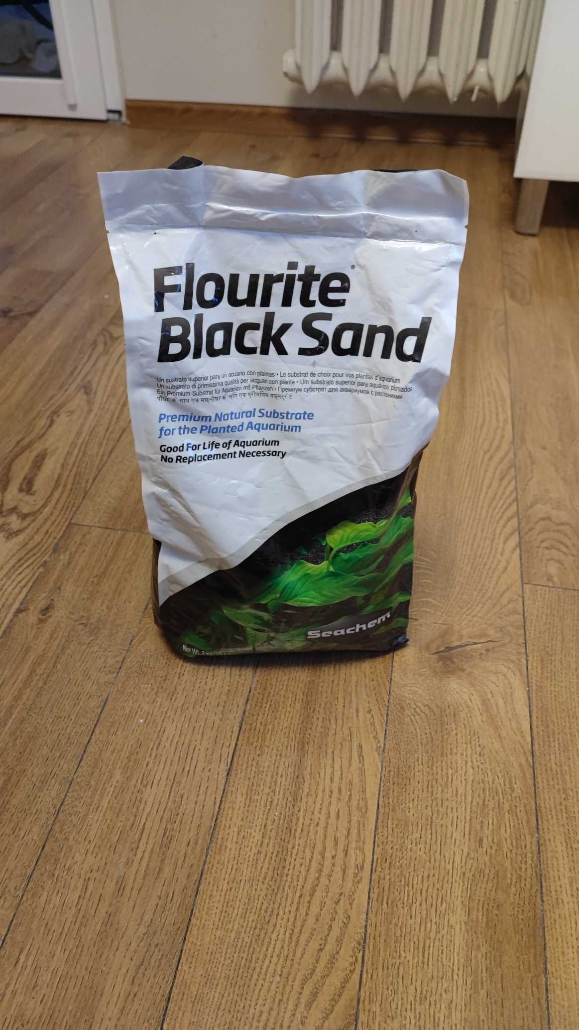 Seachem Flourite Black Sand 7kg Czarne podłoże piasek