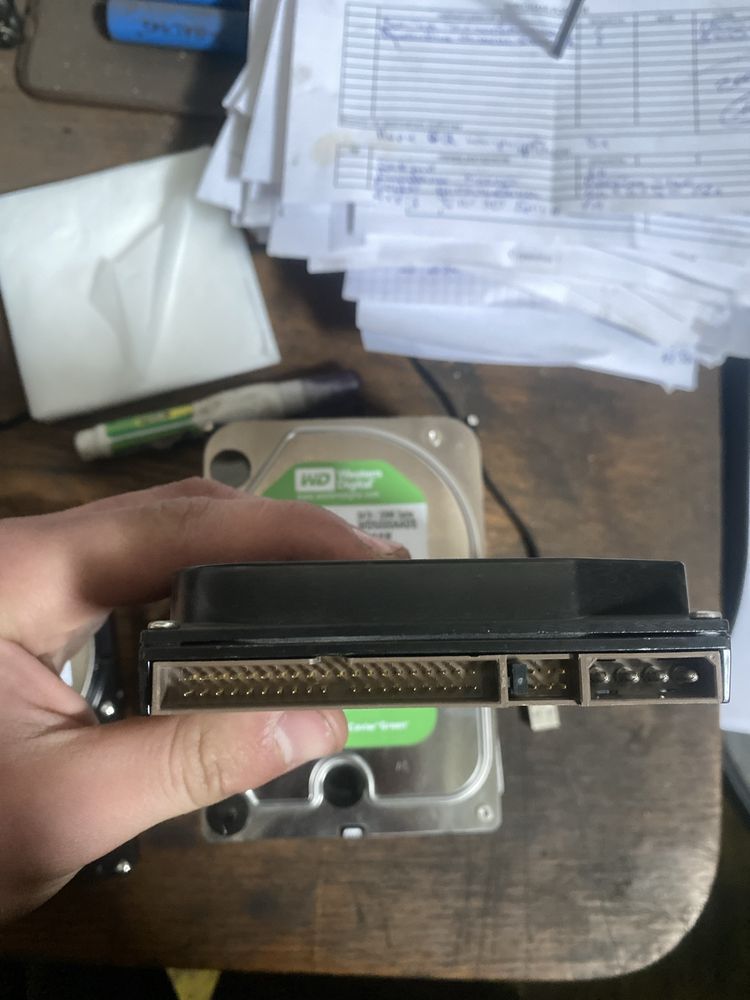 Жорсткий диск sumsung sp080n / sp0802j