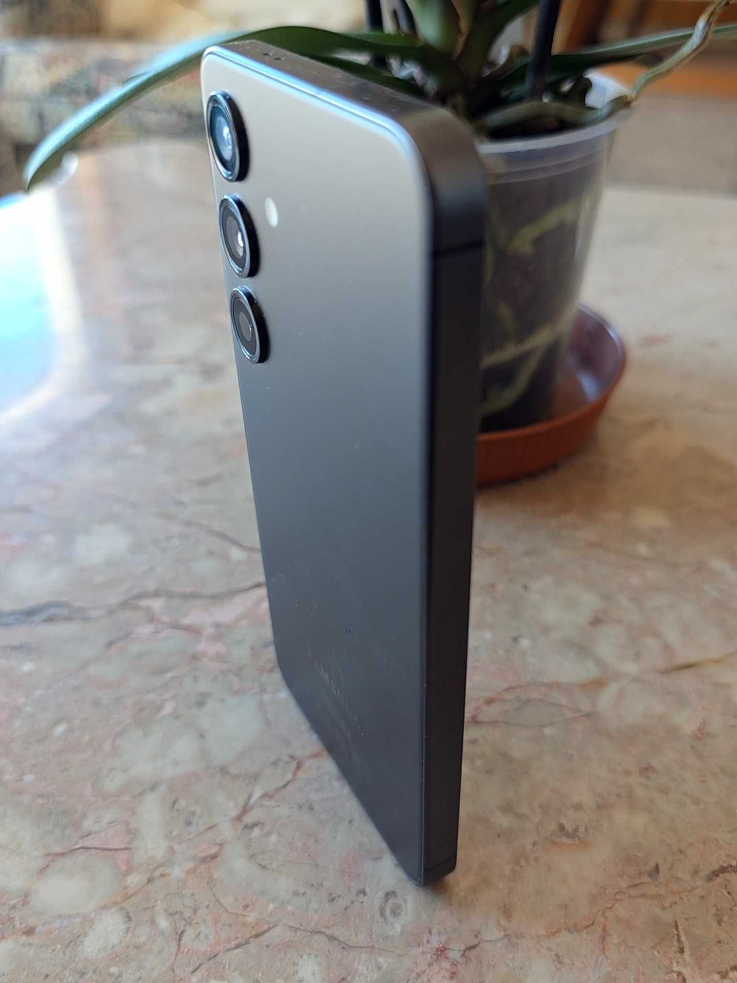 Samsung S24 SEMI-NOVO