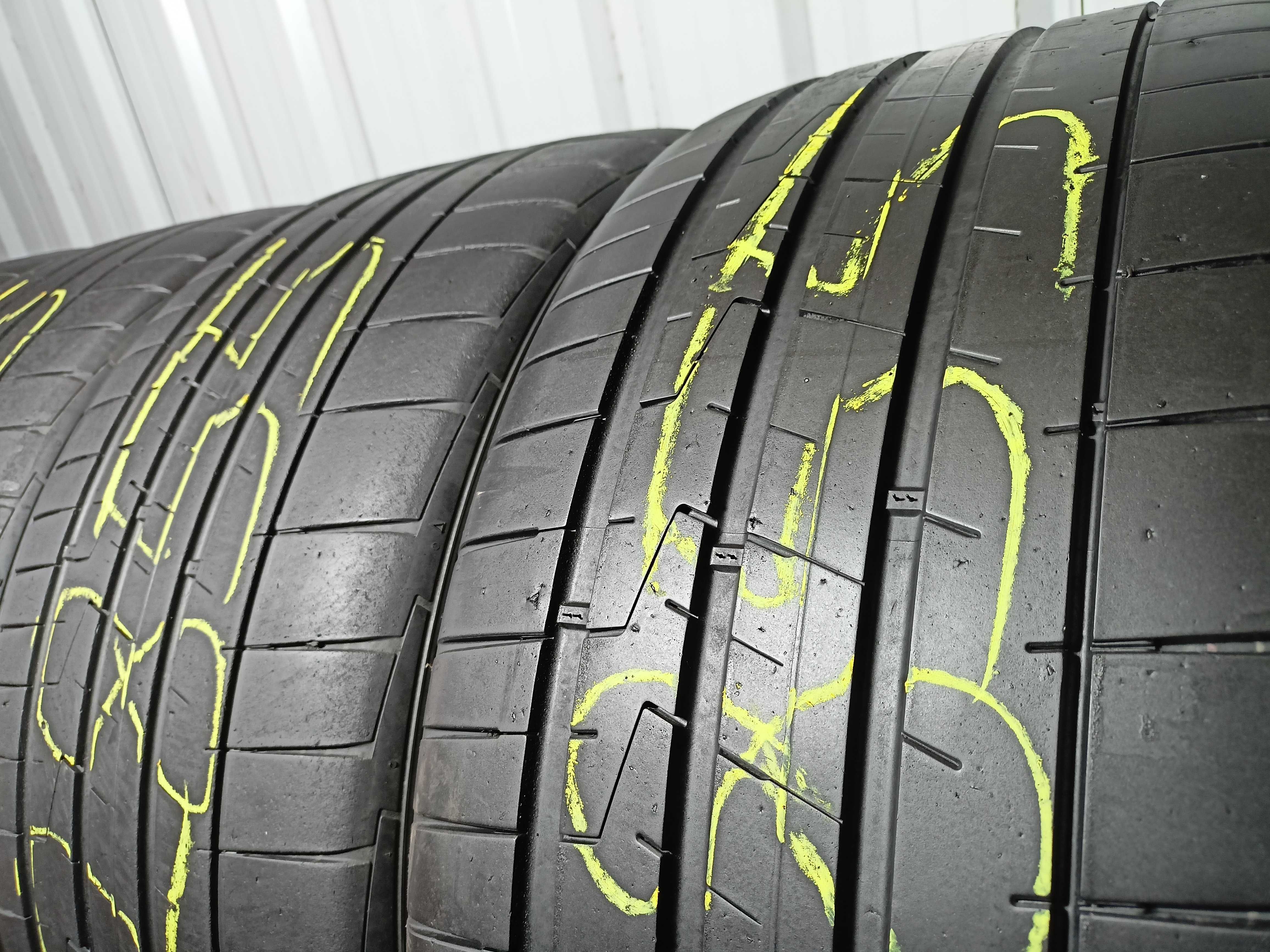 Hankook Ventus S1 evo2 265/40/21 2022r 2x6,3mm 2x5,5mm (2855)