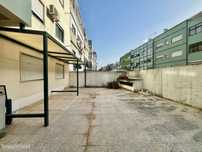 T2 - Alto do Seixalinho / Parqueamento / Terraço / Sotão