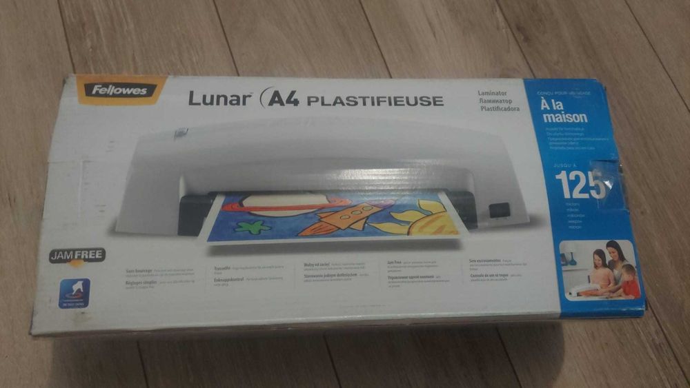Laminator do papieru FELLOWES Lunar A4 + folia A5 gratis