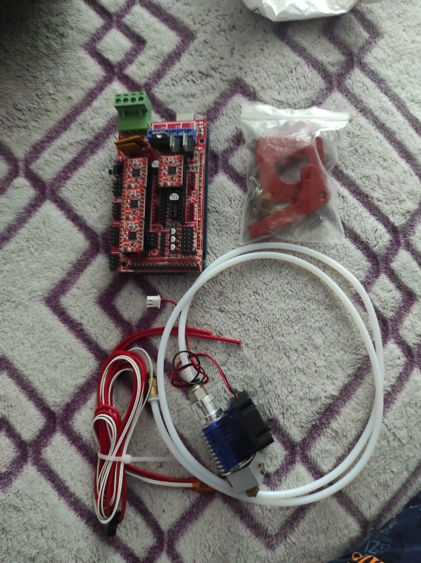 Arduino mega 2560 r3 продам плату 3d принтера Нове.