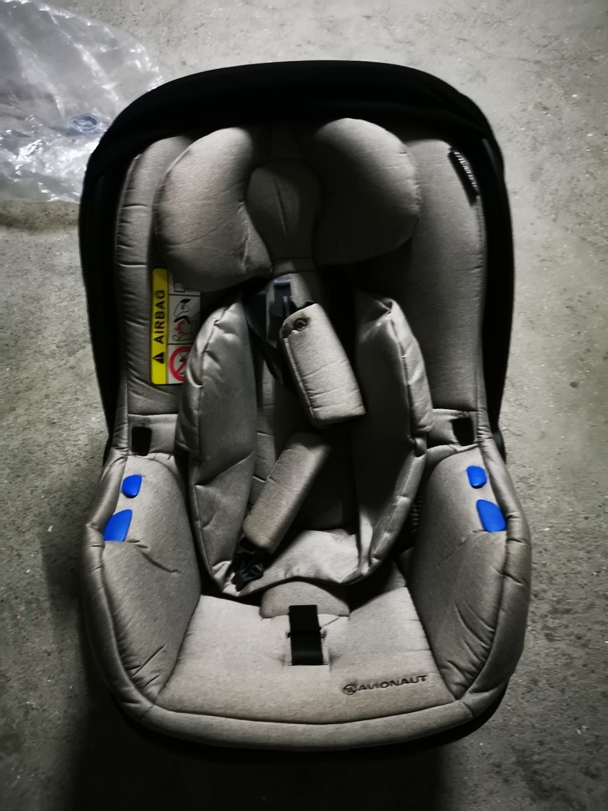 Cadeira, Baby Cock e base Isofix Avianaut (contra Marcha)