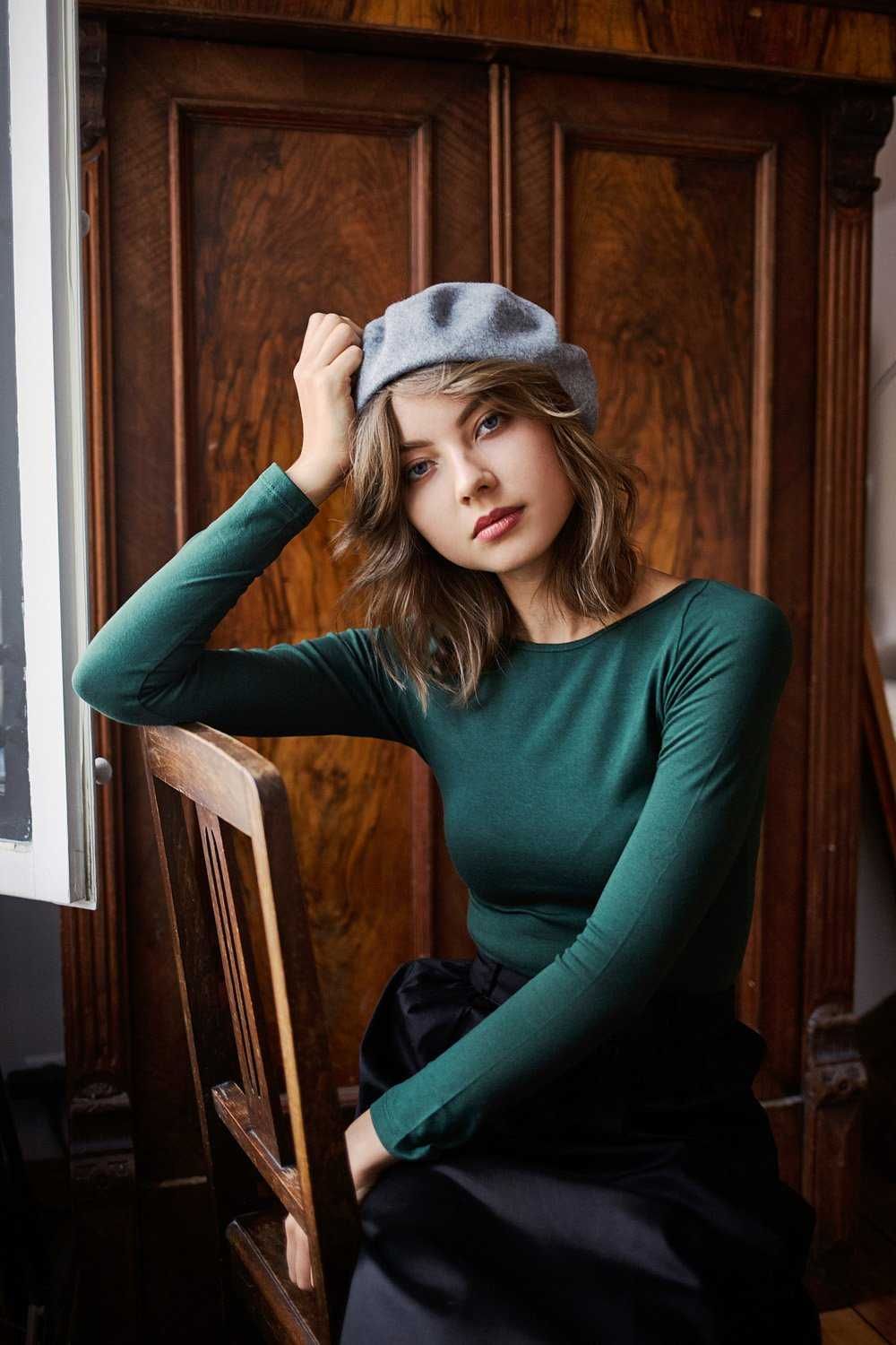 bluzka marki Marie Zelie model Eunika kolor butelkowa zieleń XXS XS