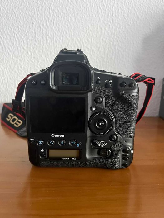 Canon 1Dx Mk I - Como Nova 32K Cliques