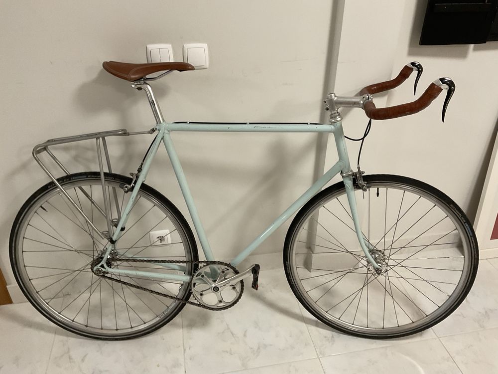 Bicicleta single speed/ fixie estilizada