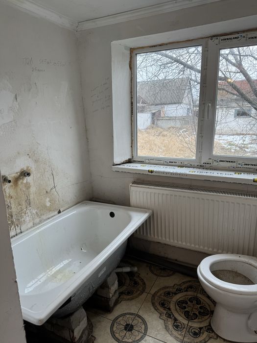 В продажу будинок в 10 хвилинах від центру