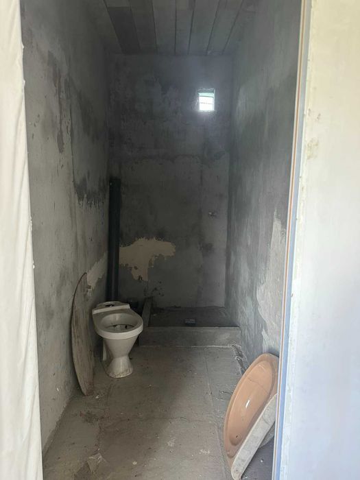 Просторий будинок! 100м2 - 6соток! Чорнові зроблені! Є Гараж!