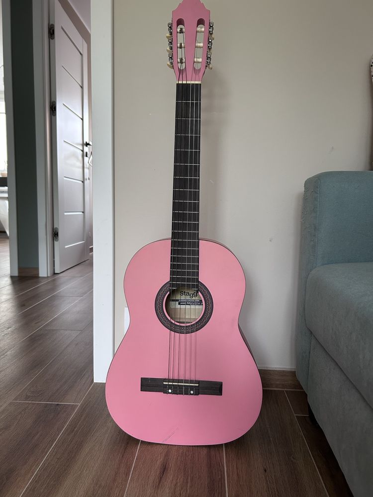 Gitara akustyczna