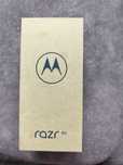 Motorola Razem 40 + etui + szkło