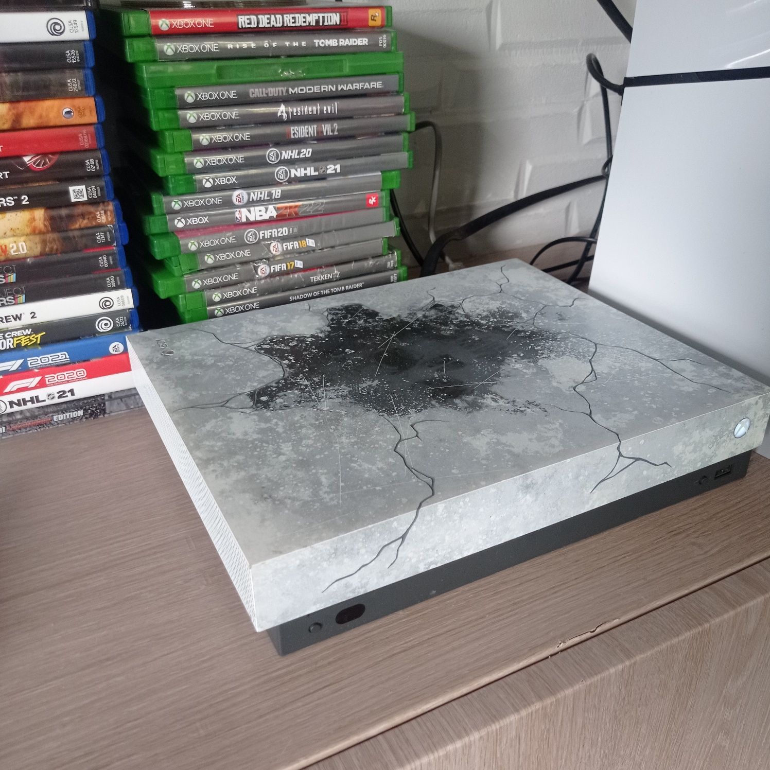 Xbox One X. Рідкісна лімітована