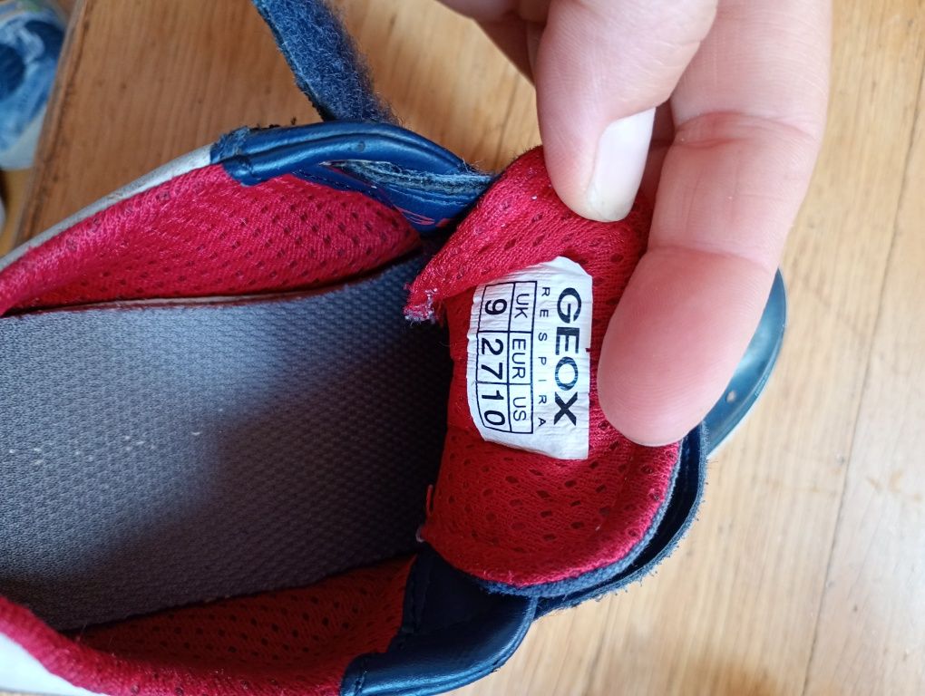 Buty dla chłopca Geox 27