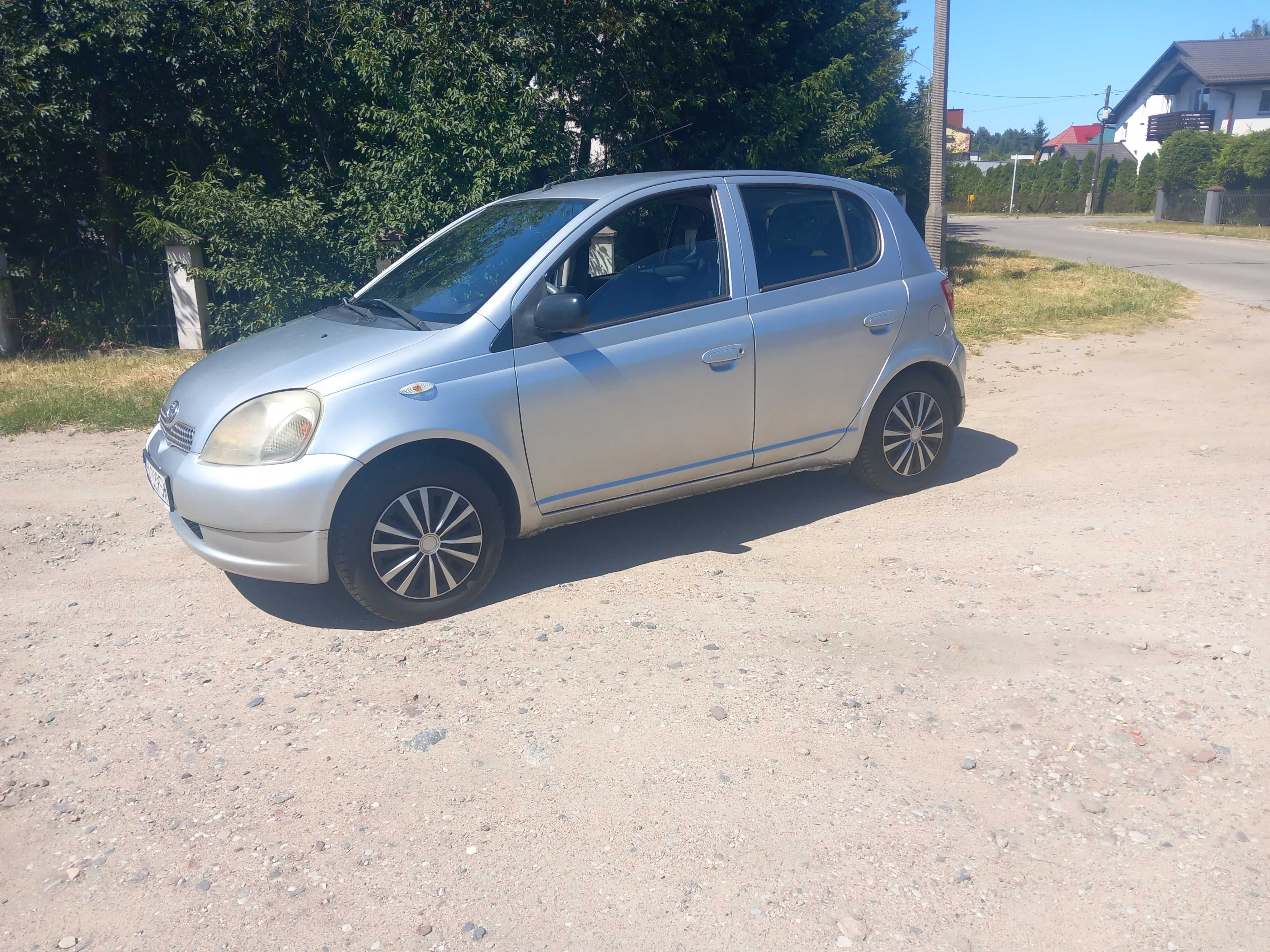 Toyota Yaris 1,3 benzyna 5 drzwi - klima , elektryka
