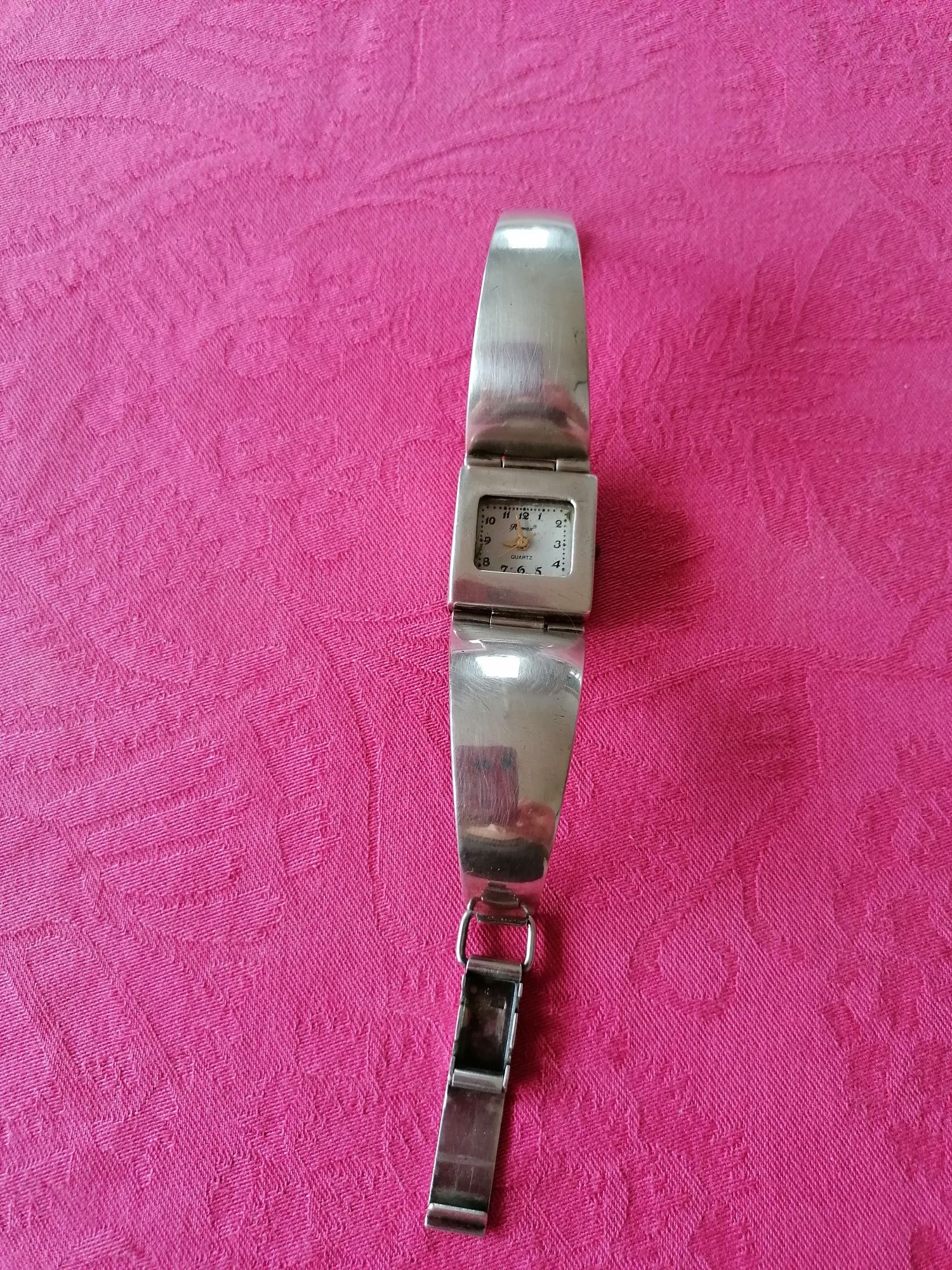Srebrny zegarek damski próby  925