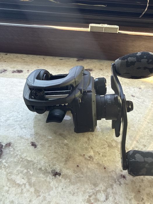 Wędka savage gear sg2 50g-100g 221cm z  multiplikatorem