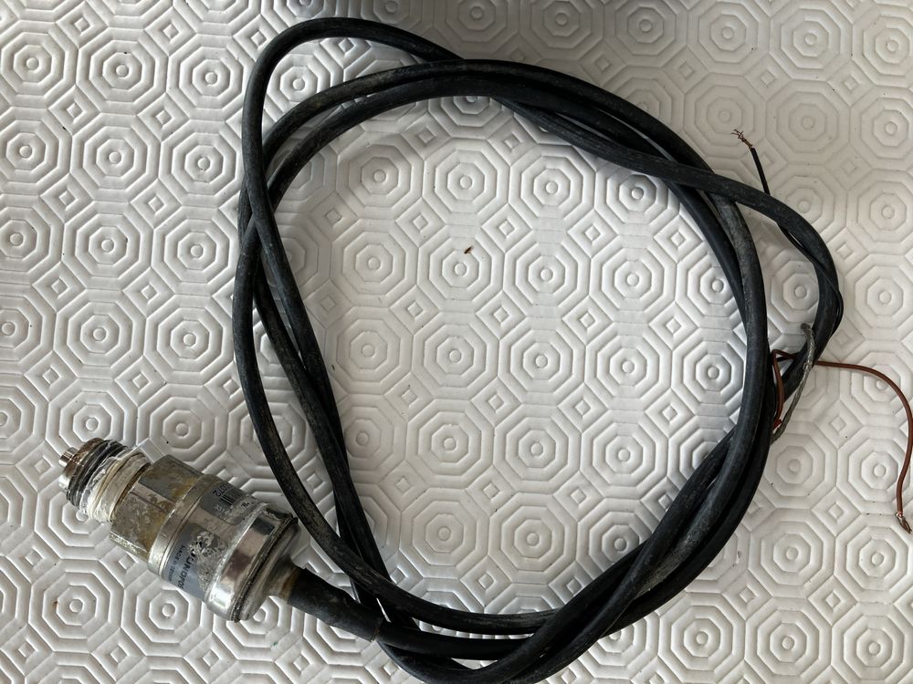 Grundfos CU 301 painel bomba submerssivel