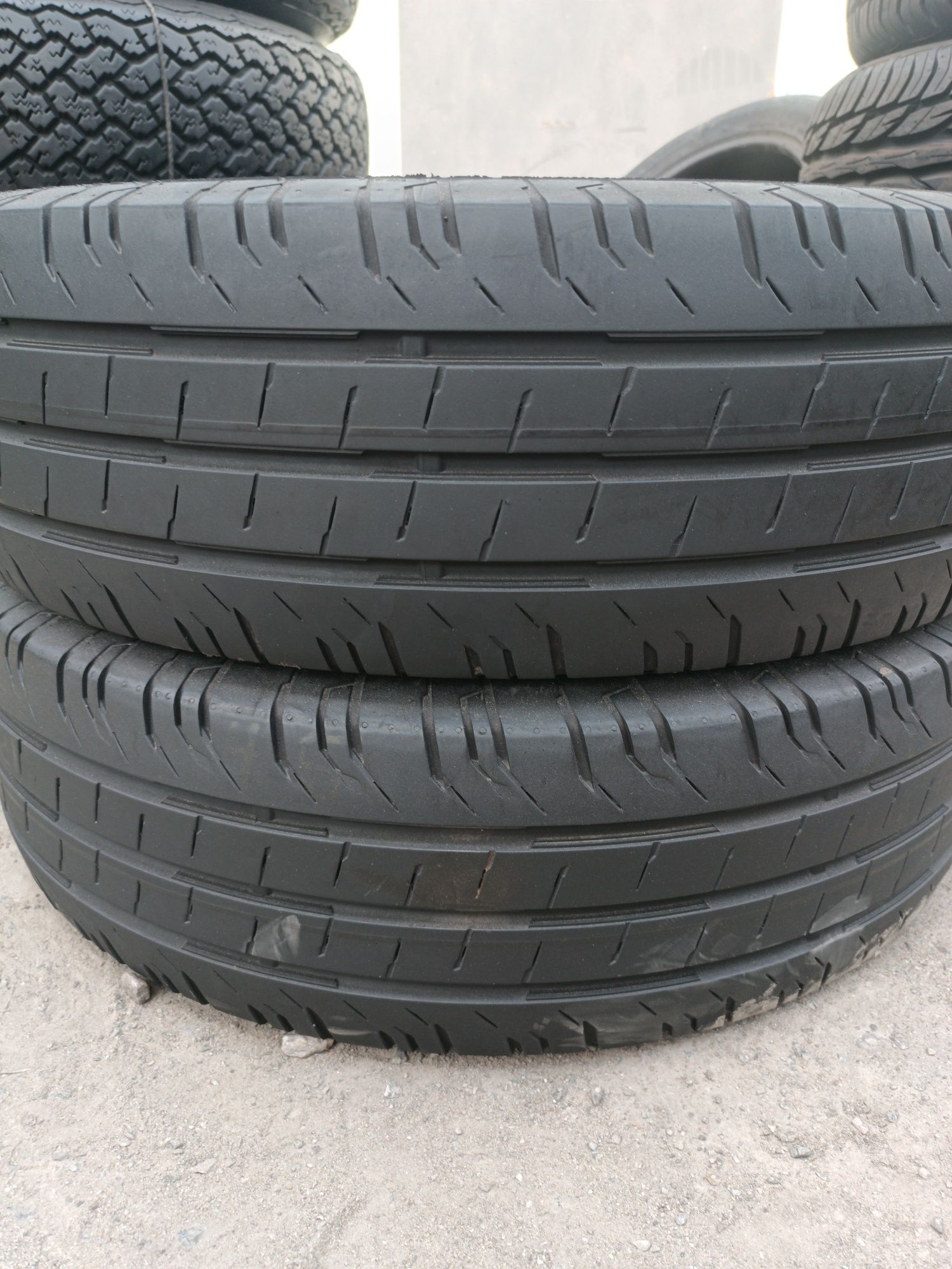 205/75 r16c continental