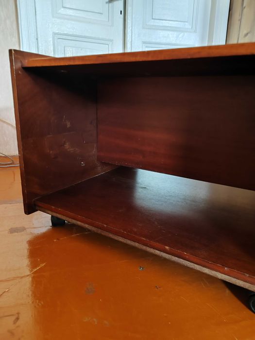 Тумба с полочкой деревянная старинная