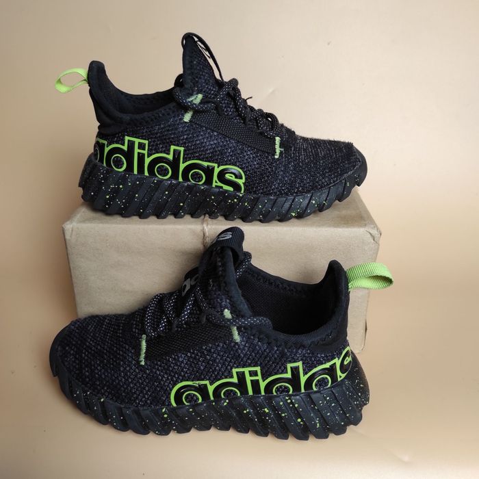 Кросівки Адідас Adidas р.29 довжина устілки 18 см.