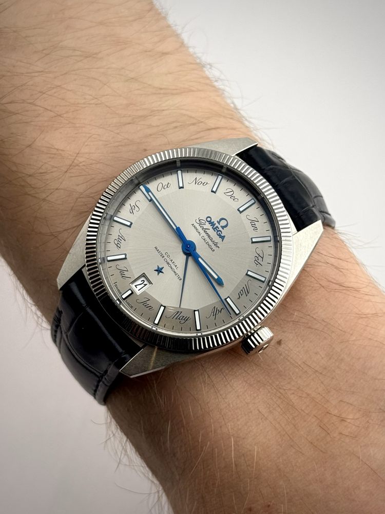 FVAT 23% FULLSET Omega Globemaster Annual Calendar 130.33.41.22.06.001
