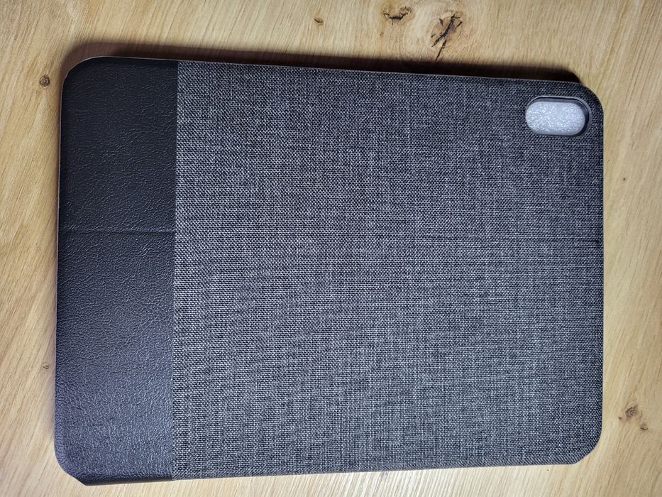 Чохол на iPad (2022)