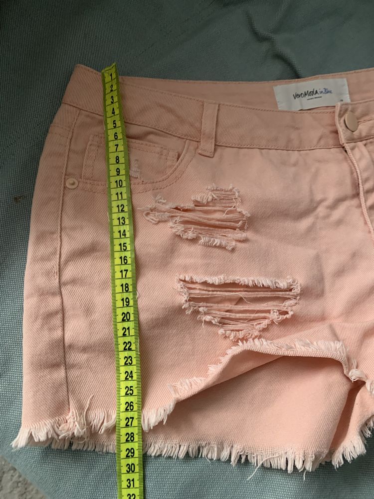 Krótkie jeansowe szorty Vero Moda rozmiar EUR 40
