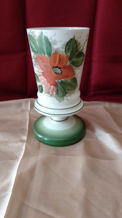 Jarras e castiçal antigos